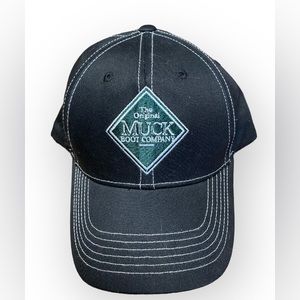 NWOT Muck® Logo Ball Cap Unisex